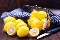 5 způsobů, jak v kuchyni netradičně využít citron