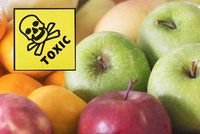 Zamořená jablka a citrusy po celé EU: Obsahují pesticidy, které mohou poškodit mozek