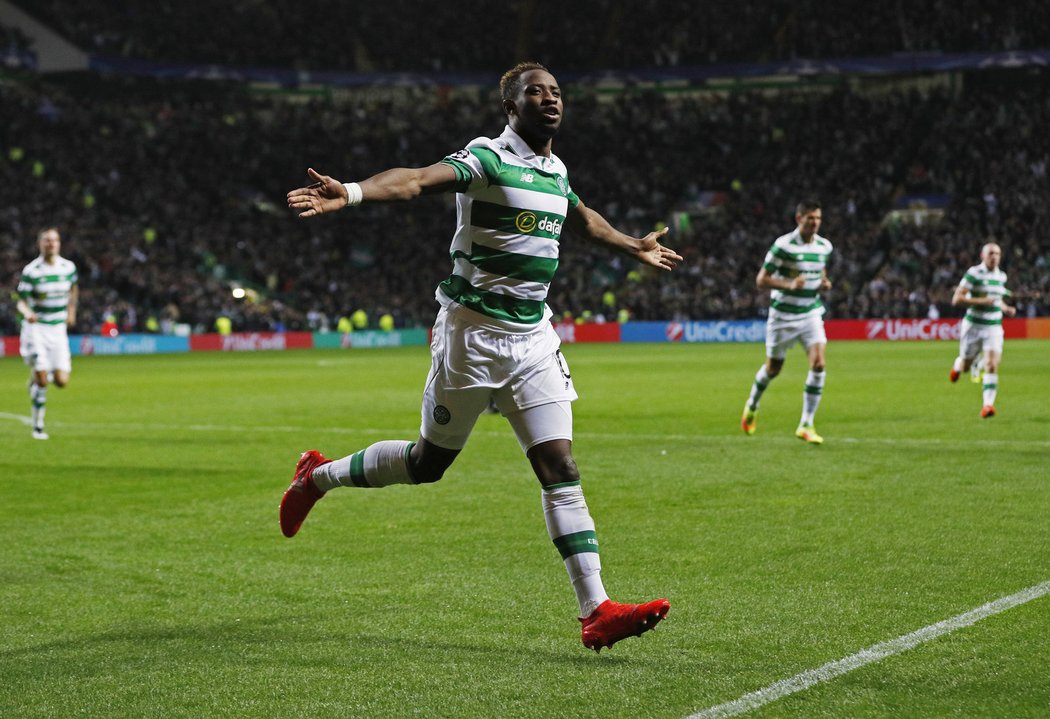 Útočník Celtiku Moussa Dembele dal Manchesteru City dva góly