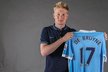 Záložník Kevin de Bruyne bude v Manchesteru City nosit číslo 17