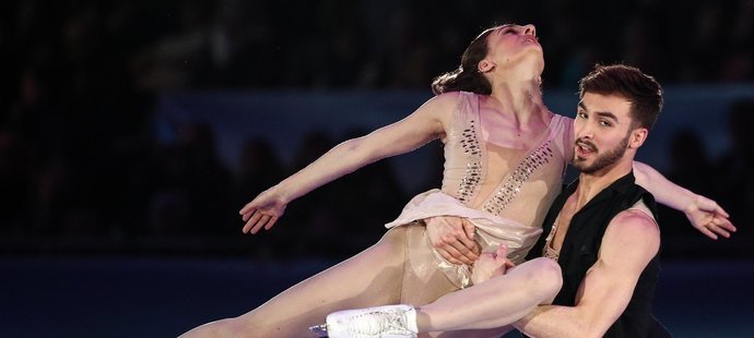 Čtyřnásobní mistři světa v tanci na ledě Guillaume Cizeron a Gabriella Papadakisová