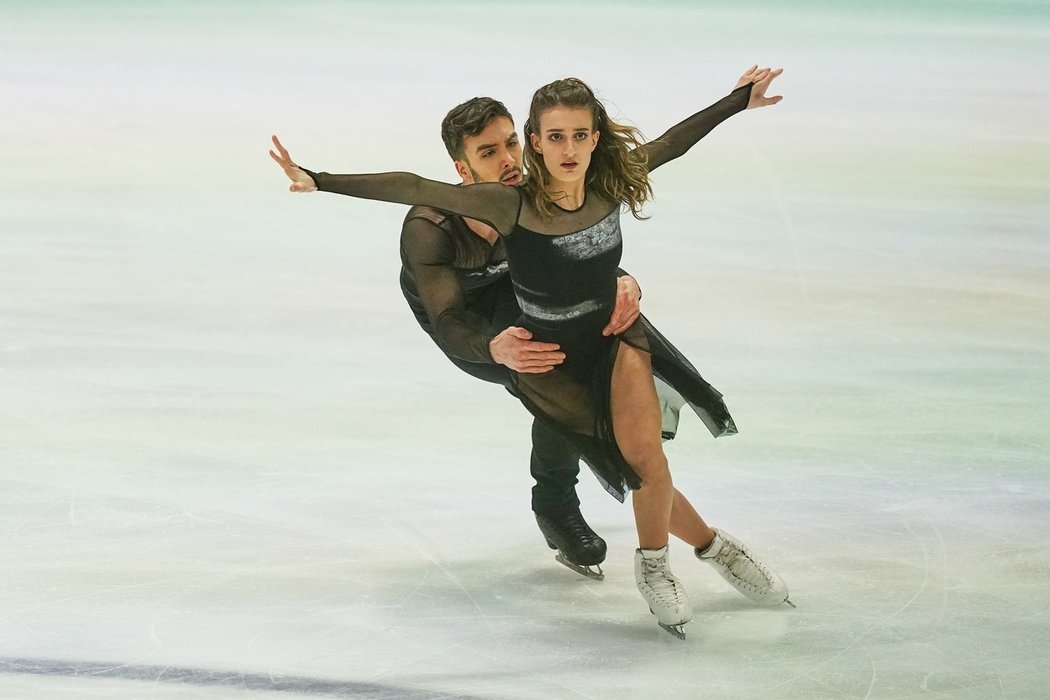 Čtyřnásobní mistři světa v tanci na ledě Guillaume Cizeron a Gabriella Papadakisová