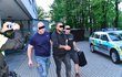 Policie zadržela skupina cizinců, kteří jsou podezřelý z brutálního napadení číšníka v centru Prahy.