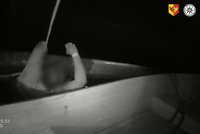 Stáli při něm policisté i všichni svatí: Cizinec (28) přežil vlastní smrt dvakrát během jedné noci!
