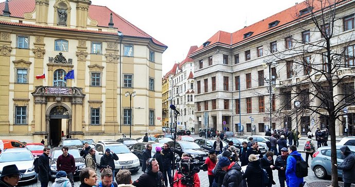 V úterý 12. prosince o sobě uskupení PRAHA SOBĚ dalo poprvé vědět světu. Podaří se mu vybrat 100 tisíc podpisů?