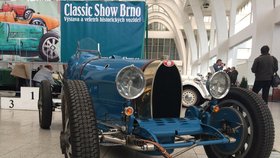 V Brně na výstavišti začala 17. března výstava historických vozidel, potrvá až do neděle 19. března.