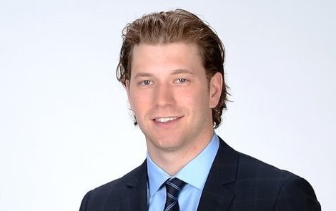 Claude Giroux (24) - 180 cm/81 kg ● 55 mil. Kč – tolik letos vydělal v NHL, pro příští sezonu má smlouvu na 70 mil. Kč a bude to stoupat… ● rád se směje