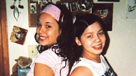 Gina a Arlene na snímku z roku 2004