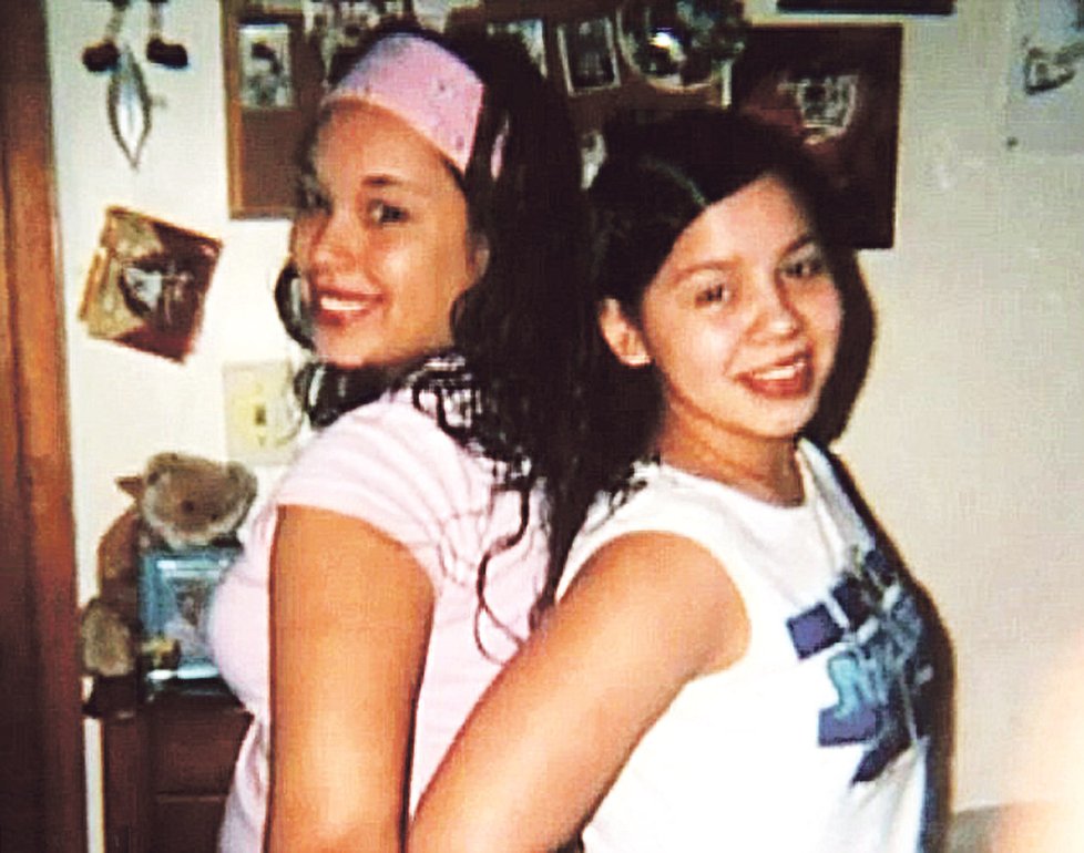 Gina a Arlene na snímku z roku 2004