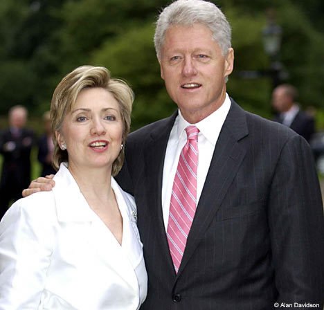 Manželství Billa a Hillary ustálo vážné problémy.