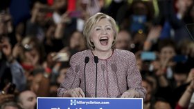 Clintonová měla z vítězství v New Yorku očividně radost.