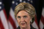 Clintonová přišla okomentovat svůj neúspěch v prezidentských volbách.