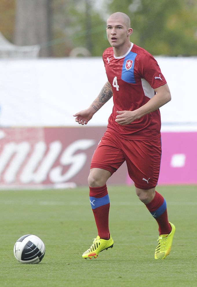 Čmovš mění Nizozemsko za Bulharsko. V pondělí se upíše Levski Sofia Čmovš mění Nizozemsko za Bulharsko. V pondělí se upíše Levski Sofia