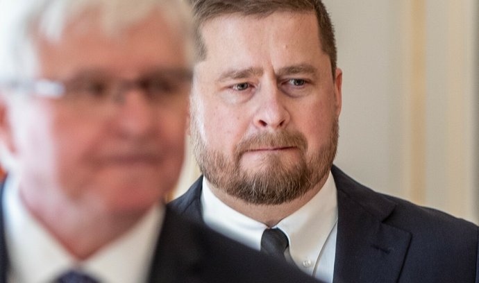 Nový guvernér Aleš Michl vedl poprvé měnově-politické zasedání bankovní rady České národní banky.