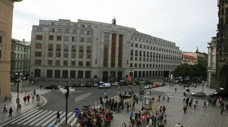 Ruská ERB bank má od ČNB zakázáno poskytovat úvěry a přijímat vklady