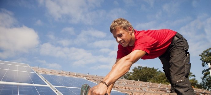 Fotovoltaika: Na jakou střechu panely přijít nesmí?