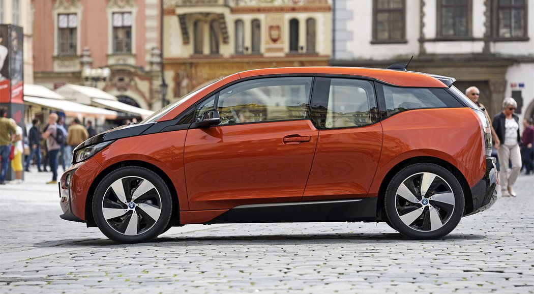 BMW i3