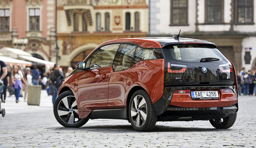 BMW i3