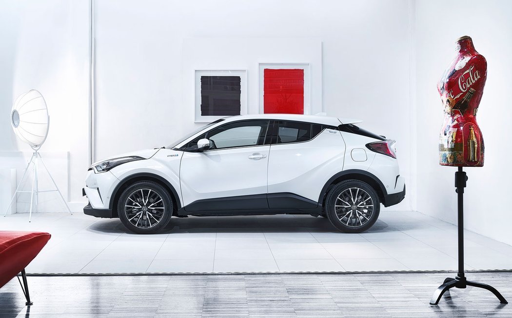 Toyota C-HR Hybrid