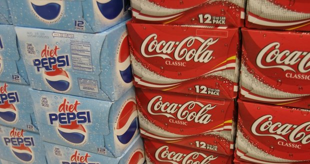 Coca-cola a Pepsi musí změnit receptury.
