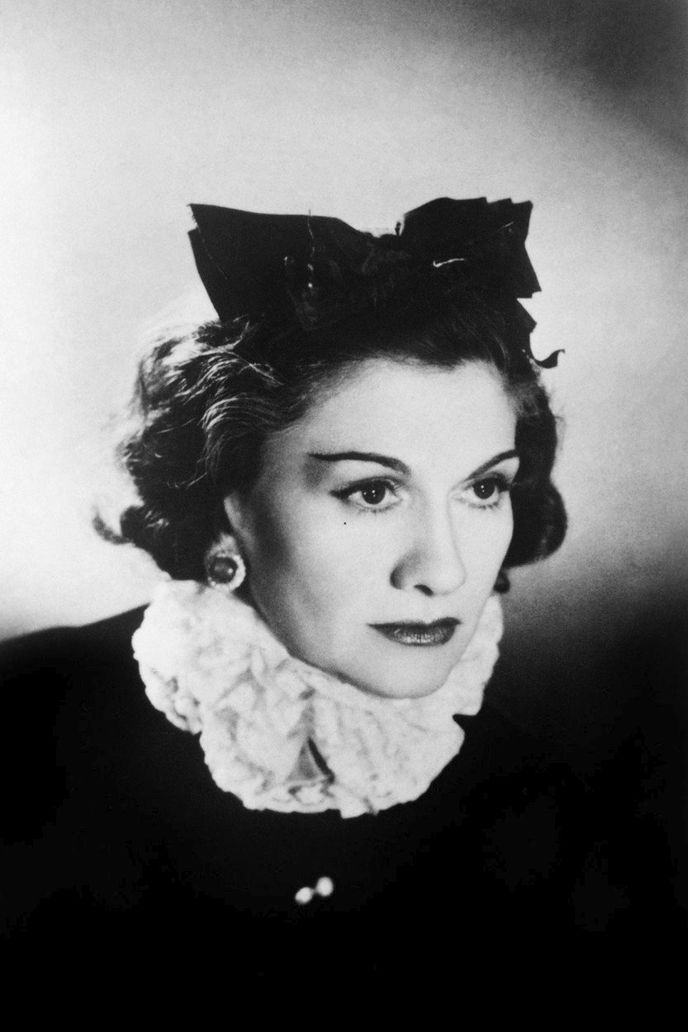 Gabrielle Coco Chanel zbožňovala černou, bílou a zlatou