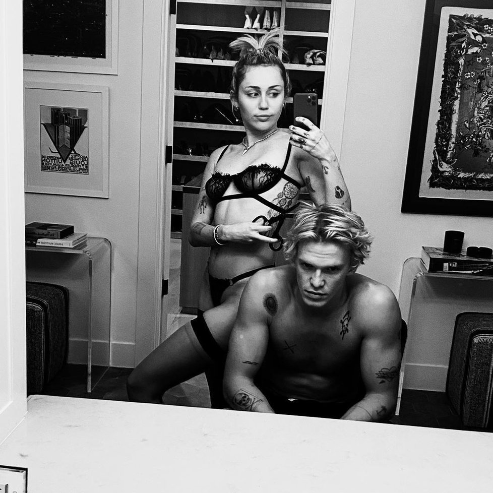 Cody Simpson a Miley Cyrusová