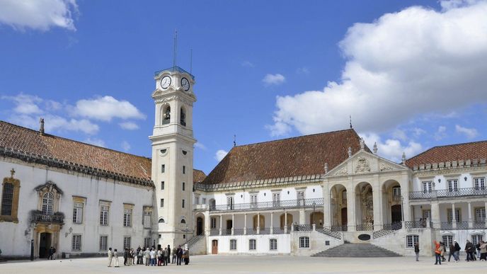 Prestižní universita v portugalském městě Coimbra