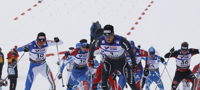 Cologna ovládl dnešní skiatlon, Lukáš Bauer skončil pátý.