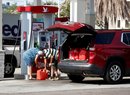 Po hackerském útoku na potrubí přepravující pohonné hmoty se na jihovýchodě USA na čerpacích stanic tvořily fronty