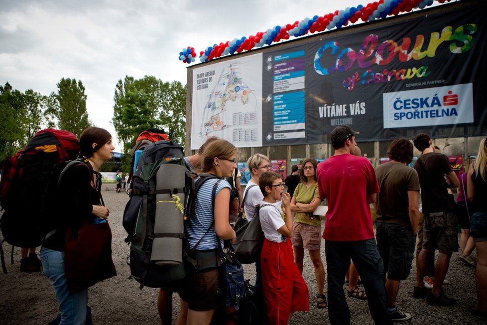 Colour of Ostrava každoročně navštíví tisíce lidí, letos pořadatelé zvyšují bezpečnostní opatření.