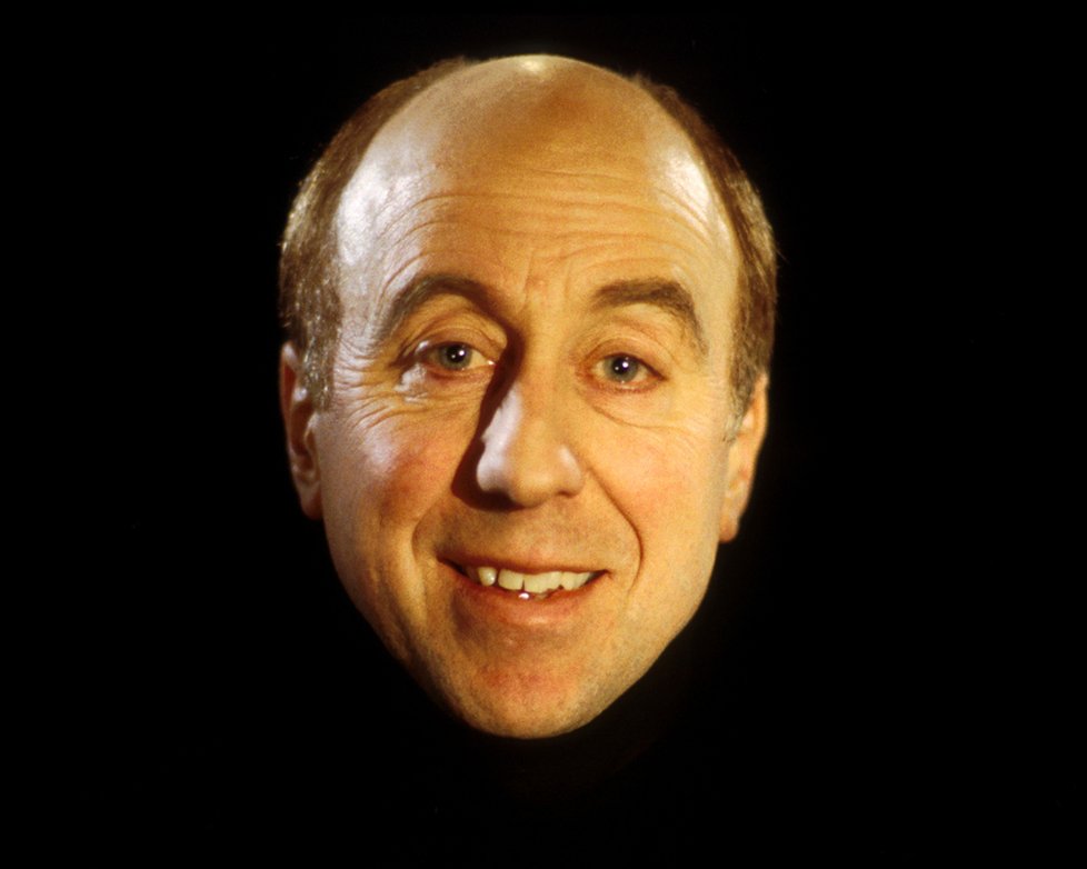 Norman Lovett se proslavil jako počítač Holly v Červeném trpaslíkovi