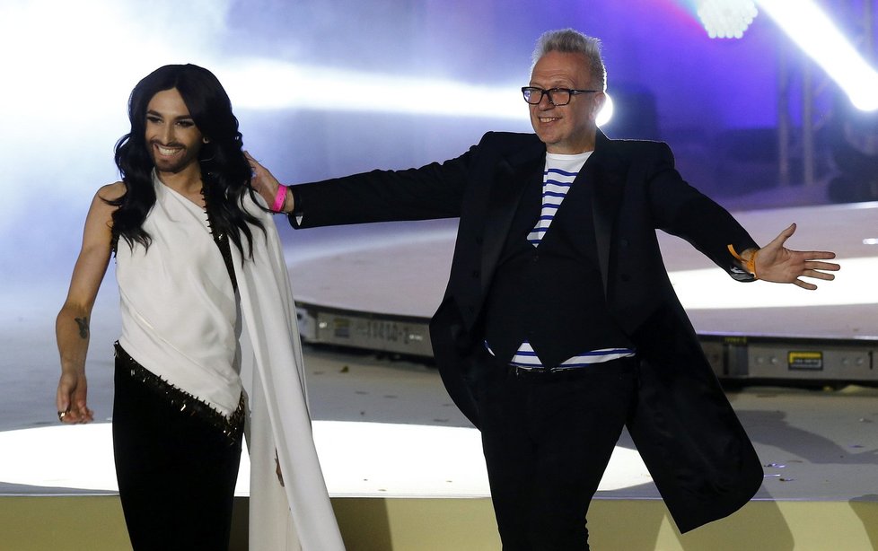 Conchita je múzou Jeana Paula Gaultiera.