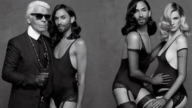 Vousatá zpěvačka Conchita Wurst nafotila sexy kampaň ve spodním prádle se svou mužskou hrudí.