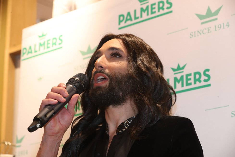 Conchita Wurst v Praze.