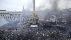 Státním převratem na Majdanu země nabrala proevropský kurz.