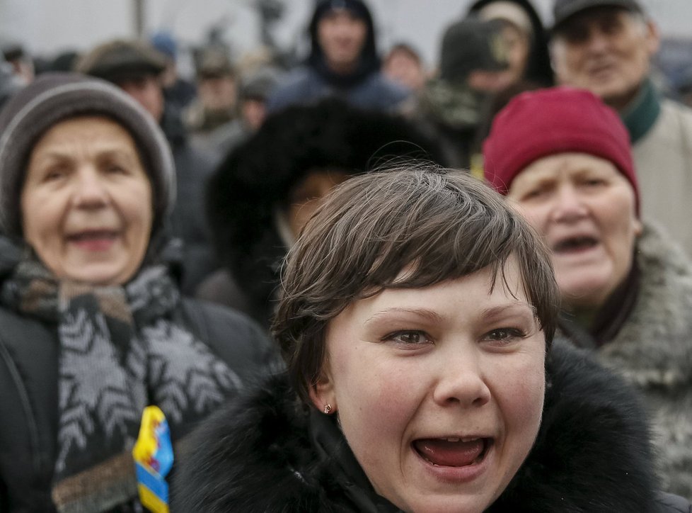 Ukrajinci obviňují 4 500 novinářů z celého světa z podpory separatistů.