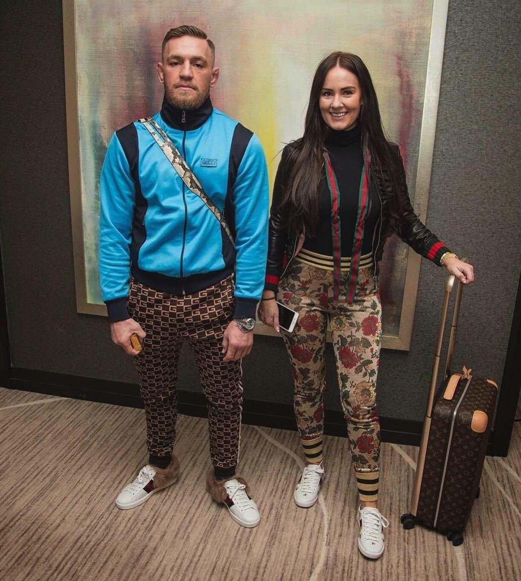 Dee Devlinová a Conor McGregor.