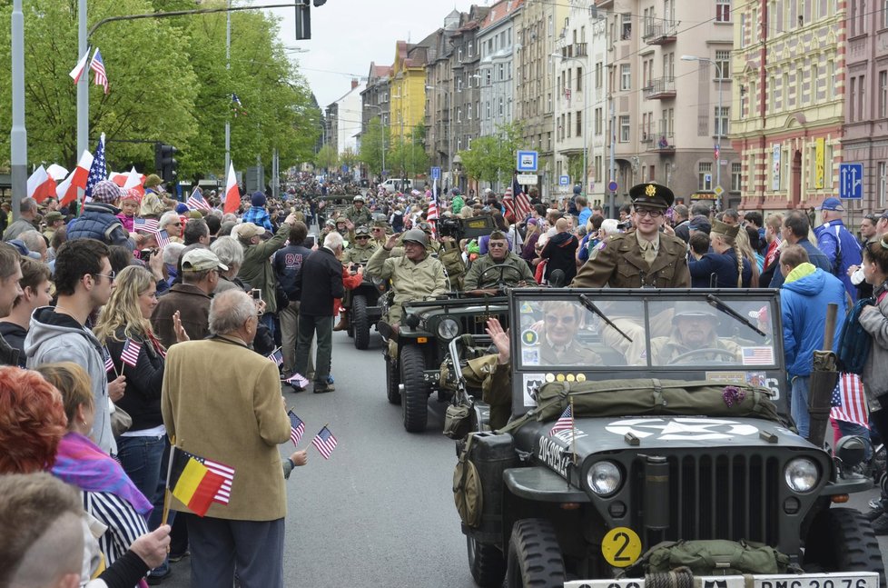 Na oslavy se letos vrátí Convoy of liberty, loni chyběl, takhle vypadal v roce 2015.