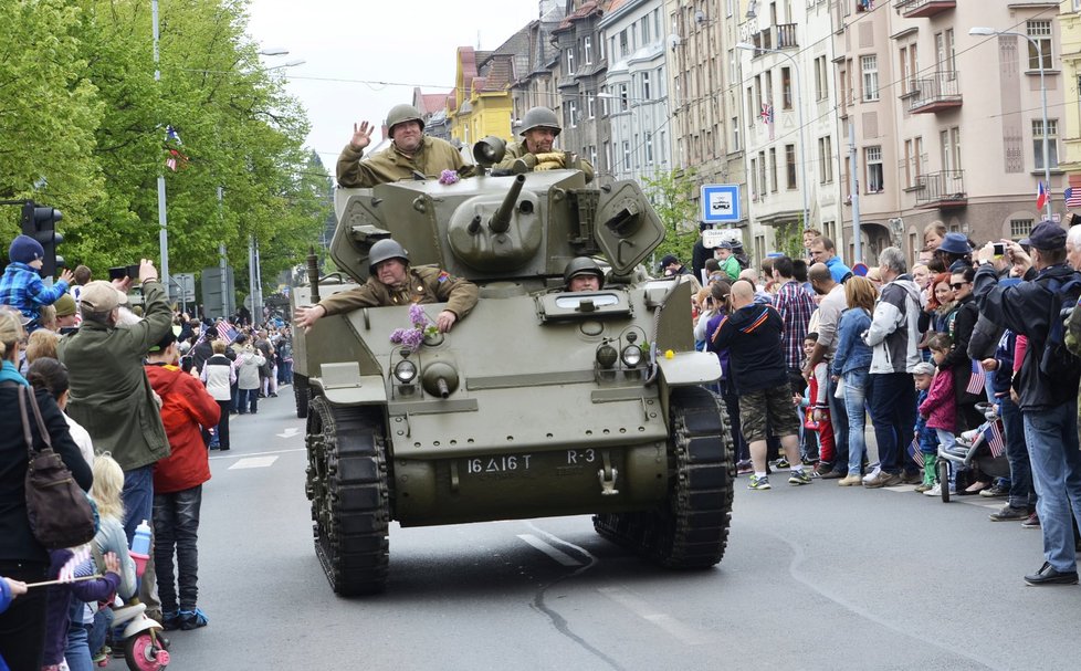 Na oslavy se letos vrátí Convoy of liberty, loni chyběl, takhle vypadal v roce 2015.