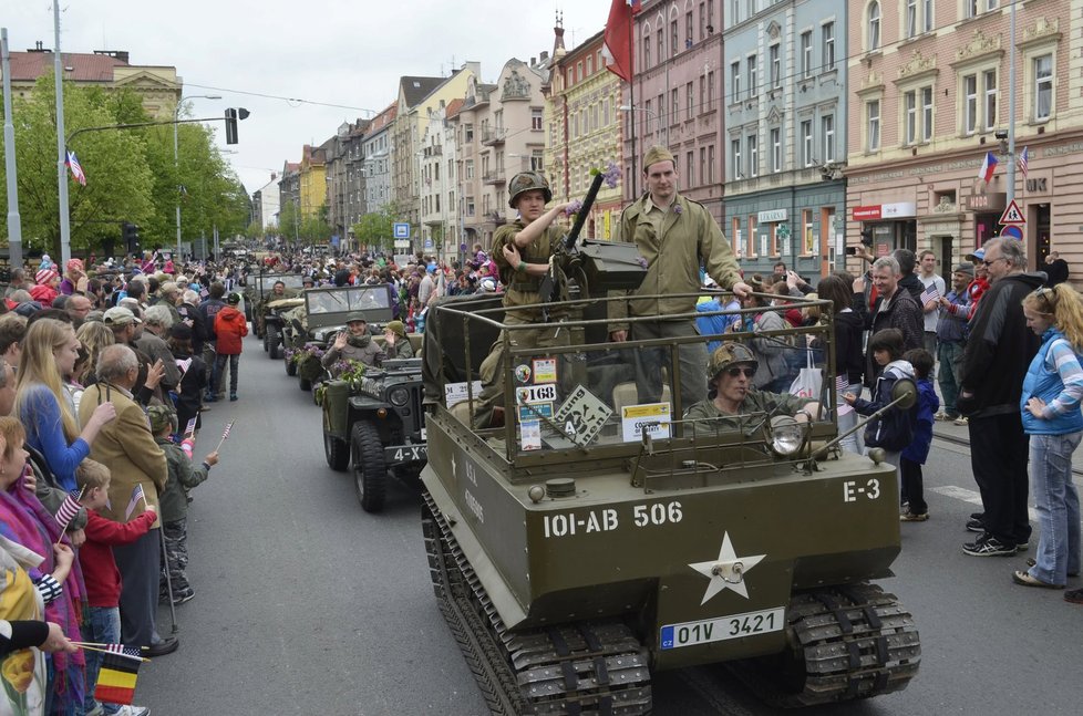 Na oslavy se letos vrátí Convoy of Liberty, loni chyběl, takhle vypadal v roce 2015.