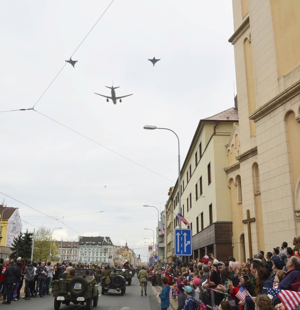 Na oslavy se letos vrátí Convoy of liberty, loni chyběl, takhle vypadal v roce 2015.