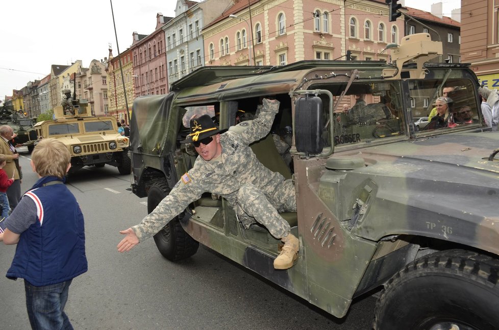 Na oslavy se letos vrátí Convoy of liberty, loni chyběl, takhle vypadal v roce 2015.