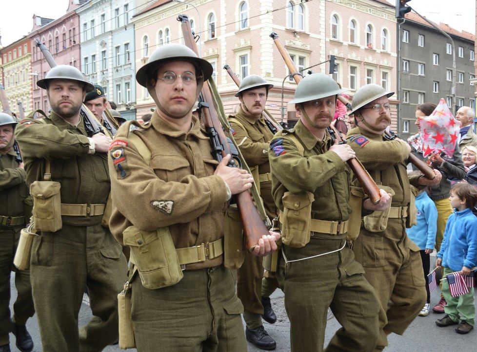 Na oslavy se letos vrátí Convoy of liberty, loni chyběl, takhle vypadal v roce 2015.