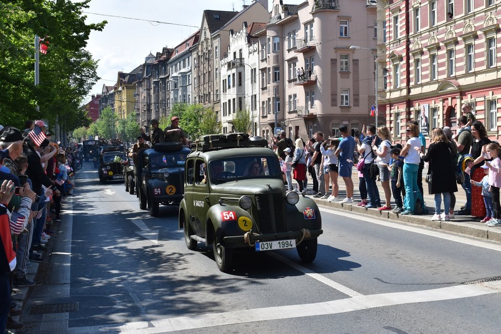 Plzní projel Convoy of Liberty.