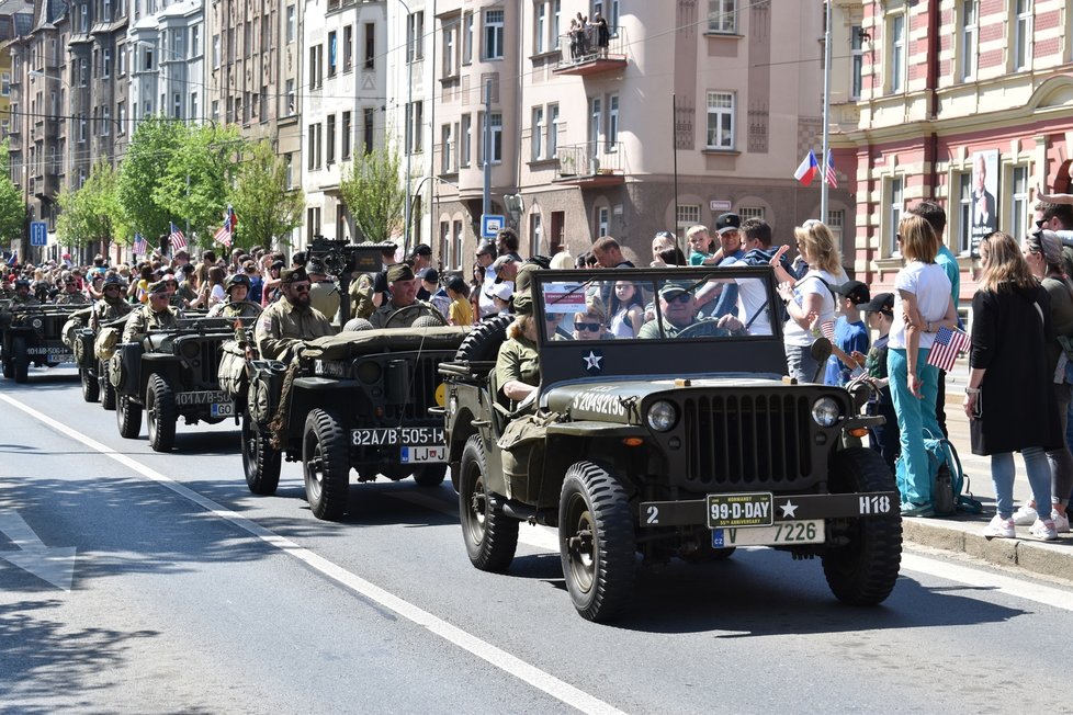 Plzní projel Convoy of Liberty.