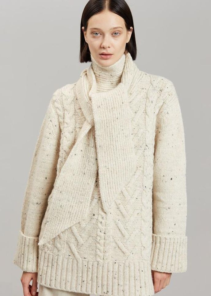 Ganni, 375 eur, eu.thefrankieshop.com Ganni, 375 eur, eu.thefrankieshop.com