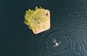 V dánské Kodani si můžete odpočinout pod stromem přímo na hladině moře na plovoucích ostrovech Copenhagen Islands