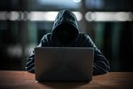 Větší trest než za znásilnění: Za internetové pirátství Británie navrhuje 10 let 