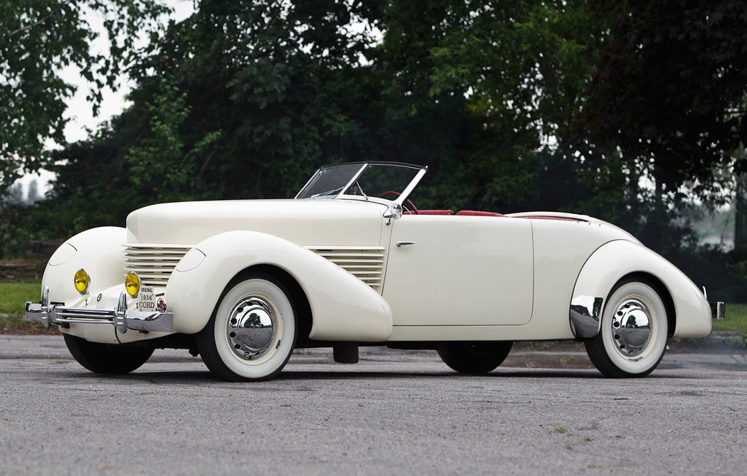 Cord 810 2-door Convertible Phaeton Sedan (1936)