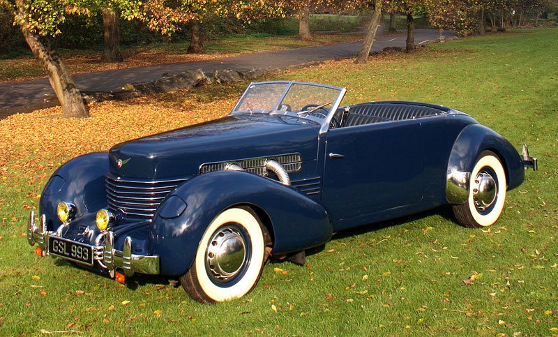 Cord 810 2-door Convertible Phaeton Sedan (1936)